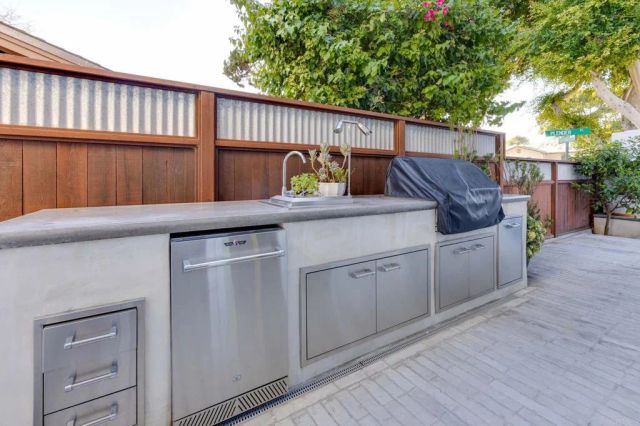 371 La Mesa Avenue, Encinitas, CA 92024