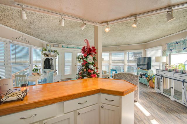 83 Dolphin Lane, Freeport, TX 77541