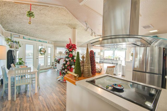 83 Dolphin Lane, Freeport, TX 77541