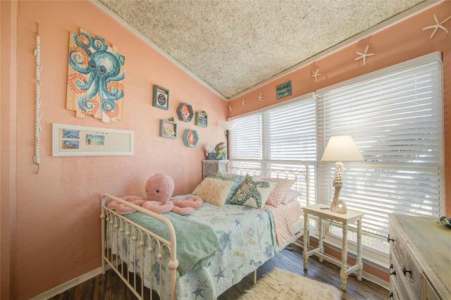 83 Dolphin Lane, Freeport, TX 77541