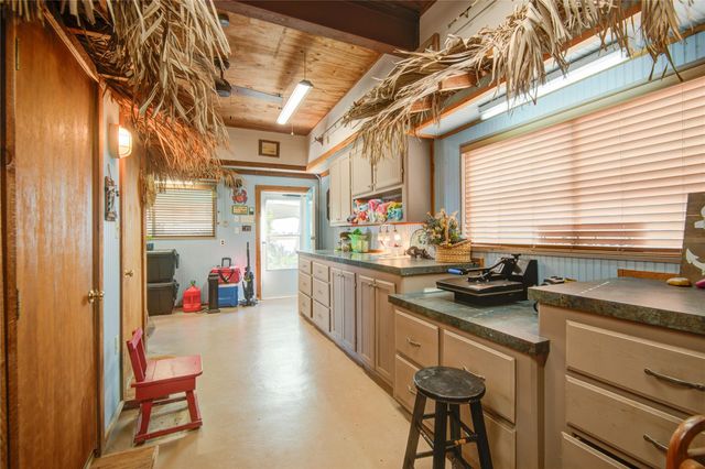 83 Dolphin Lane, Freeport, TX 77541