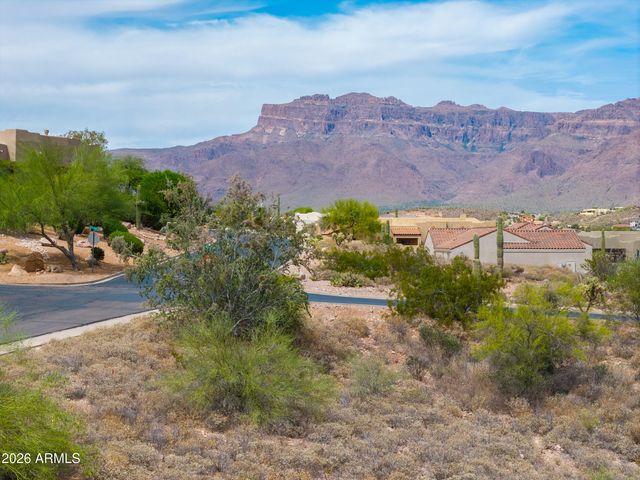 5153 S GOLD CANYON Drive 3, Gold Canyon, AZ 85118