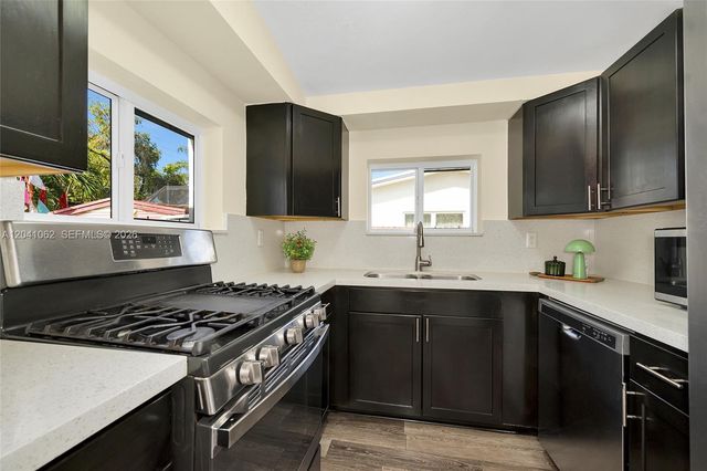 3524 SW 14th Street, Fort Lauderdale, FL 33312