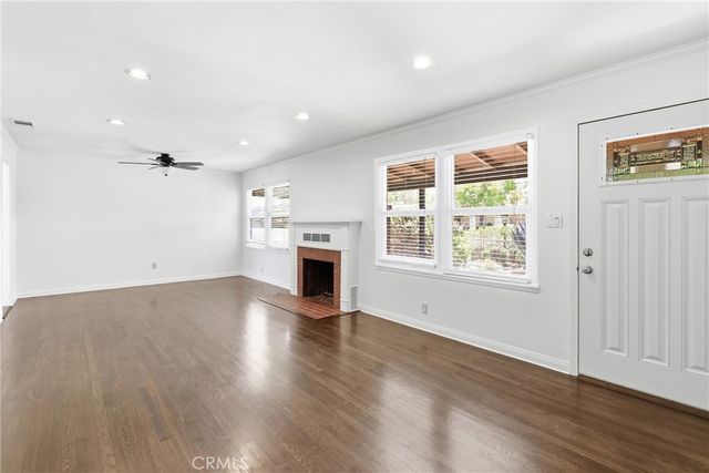 1415 E Walnut, Orange, CA 92867