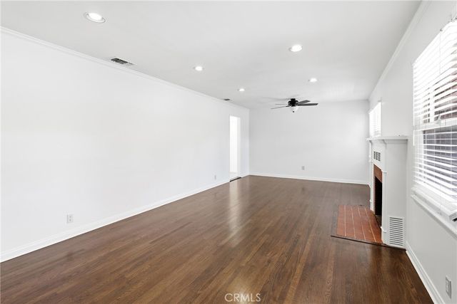 1415 E Walnut, Orange, CA 92867