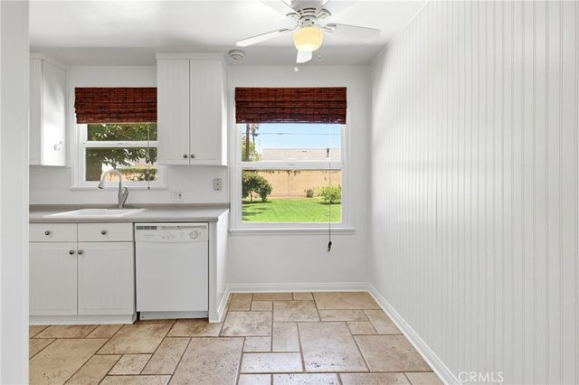 1415 E Walnut, Orange, CA 92867