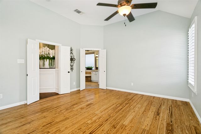5713 Kelly Court, Haltom City, TX 76137