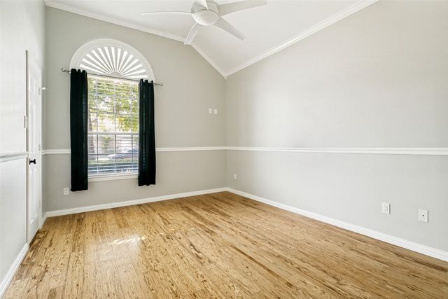 5713 Kelly Court, Haltom City, TX 76137