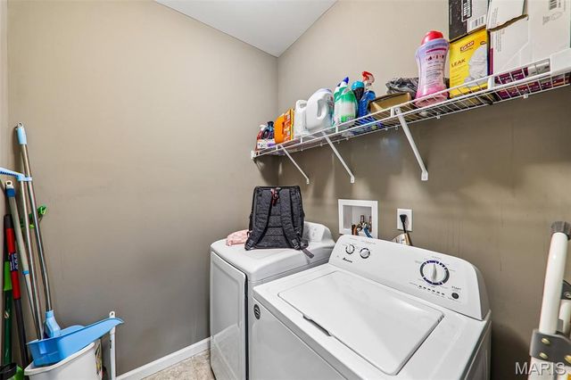 2487 Windswept Farms Drive, Eureka, MO 63025