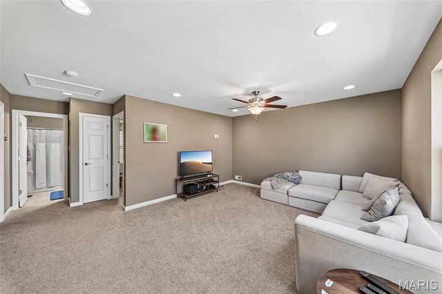 2487 Windswept Farms Drive, Eureka, MO 63025