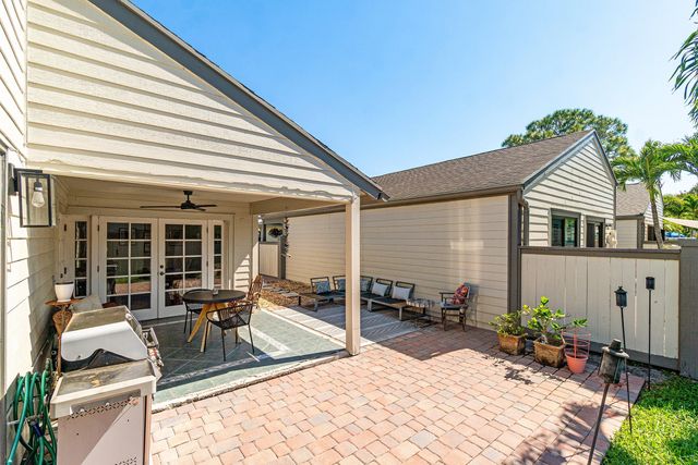 2579 Bedford Mews Drive, Wellington, FL 33414