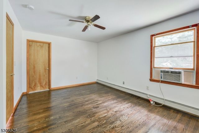 27 Cleveland Ter, West Orange Twp., NJ 07052