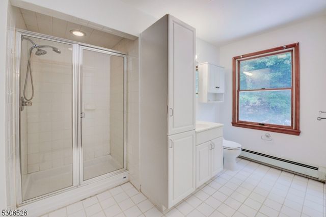 27 Cleveland Ter, West Orange Twp., NJ 07052