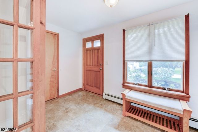 27 Cleveland Ter, West Orange Twp., NJ 07052