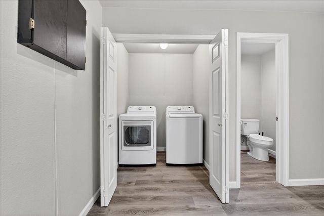 324 N Shore Place, Lewisville, TX 75067