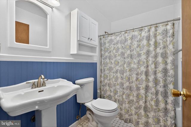 807 LANCELOT AVENUE, Mechanicsburg, PA 17055