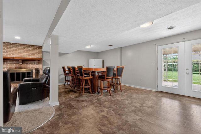 807 LANCELOT AVENUE, Mechanicsburg, PA 17055