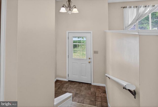 807 LANCELOT AVENUE, Mechanicsburg, PA 17055