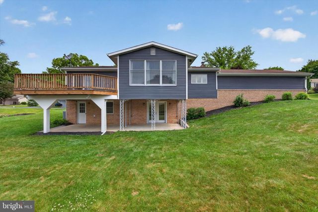 807 LANCELOT AVENUE, Mechanicsburg, PA 17055