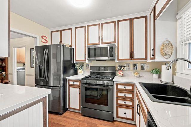 336 Canterbury Road, Charleston, SC 29407
