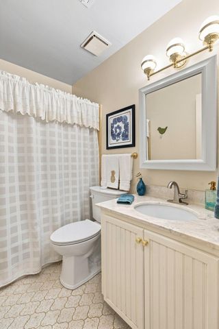 336 Canterbury Road, Charleston, SC 29407