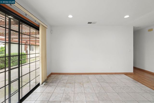 3438 Gregory Dr, Bay Point, CA 94565