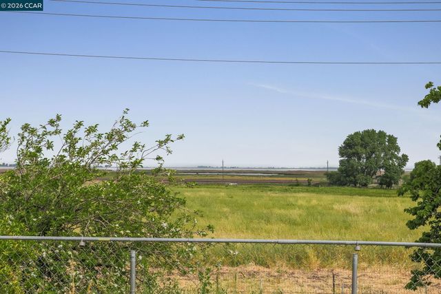 3438 Gregory Dr, Bay Point, CA 94565