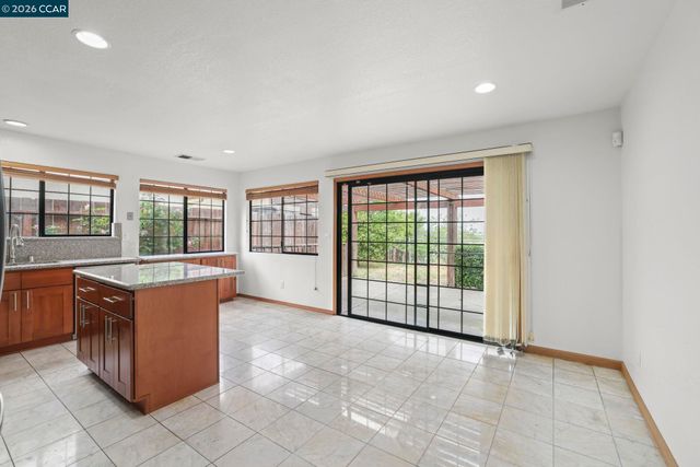 3438 Gregory Dr, Bay Point, CA 94565