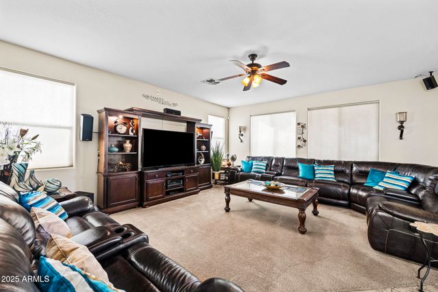 41209 W HAYDEN Drive, Maricopa, AZ 85138