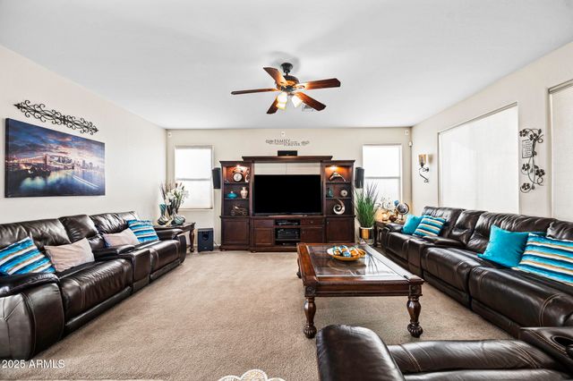 41209 W HAYDEN Drive, Maricopa, AZ 85138