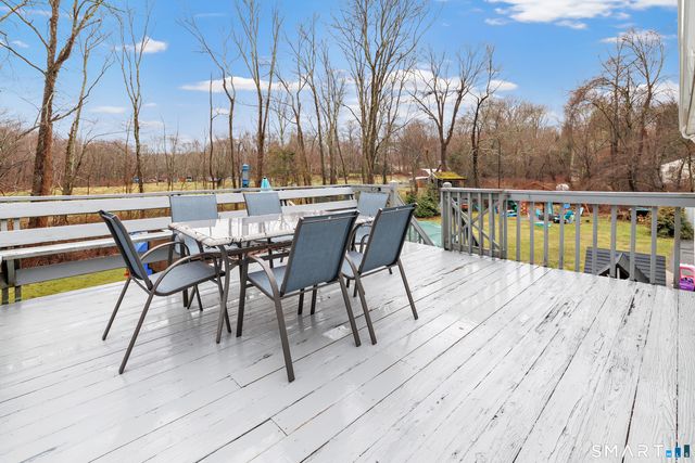 24 Valley Road, Shelton, CT 06484