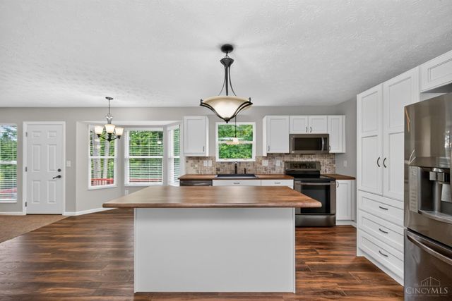 1321 Covedale Lane, Batavia Twp, OH 45102
