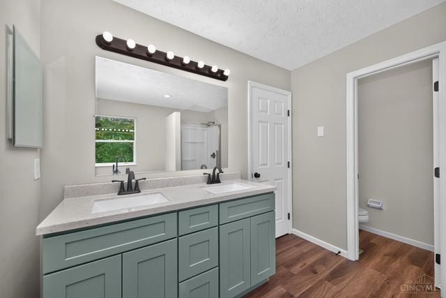 1321 Covedale Lane, Batavia Twp, OH 45102