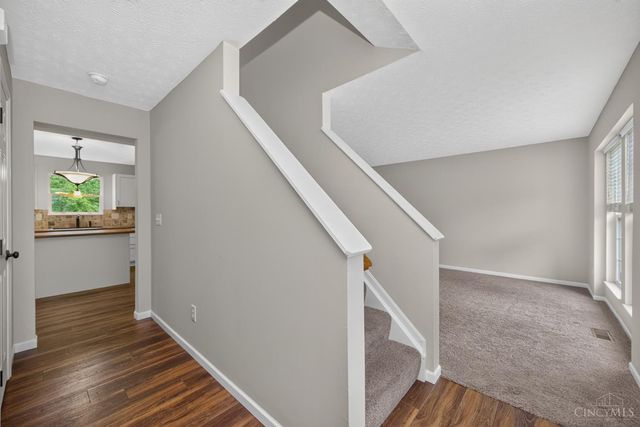 1321 Covedale Lane, Batavia Twp, OH 45102