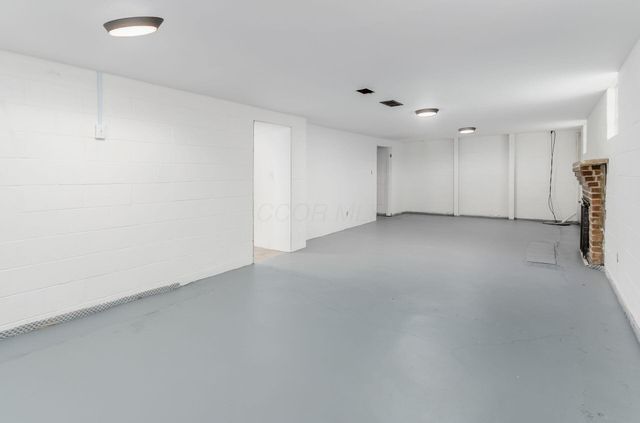 2966 Brownlee Avenue, Columbus, OH 43209