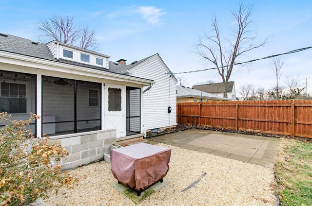 2966 Brownlee Avenue, Columbus, OH 43209