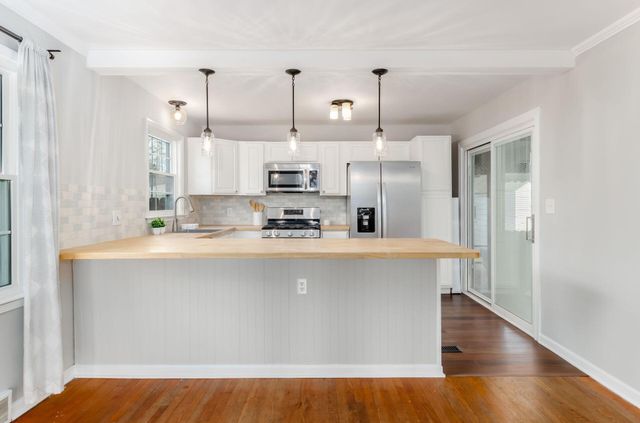 2966 Brownlee Avenue, Columbus, OH 43209