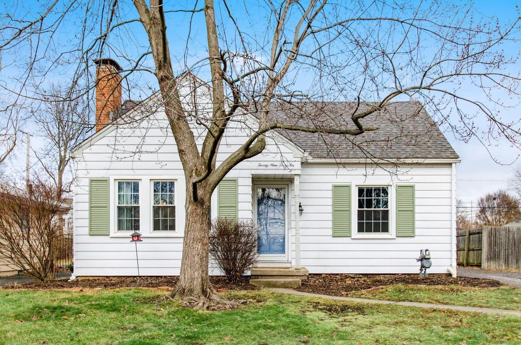 2966 Brownlee Avenue, Columbus, OH 43209