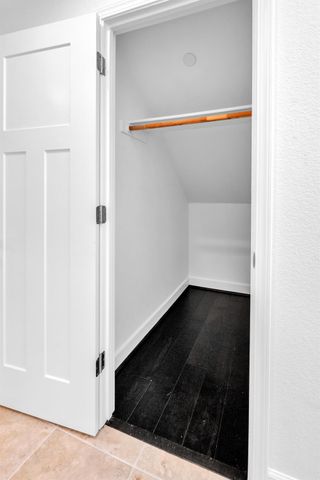 1037 Forbes Ln, Davis, CA 95616