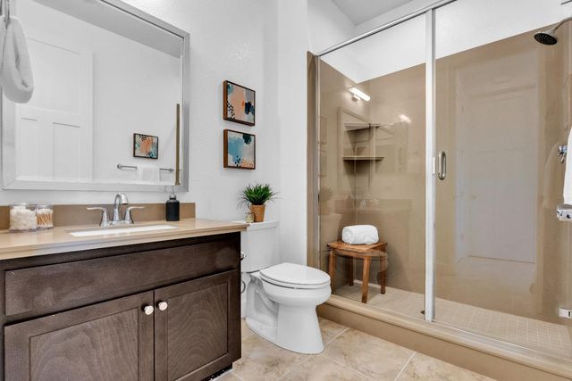 1037 Forbes Ln, Davis, CA 95616