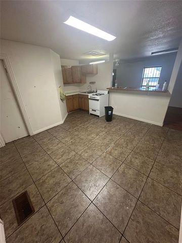 1140 NW 92nd Street, Oklahoma City, OK 73114