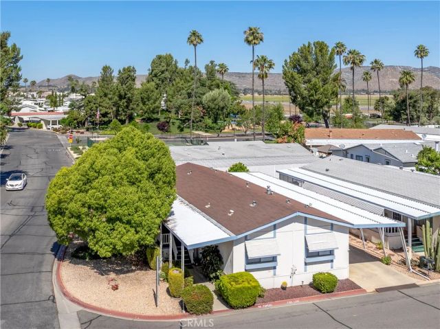 5001 W Florida 759, Hemet, CA 92545