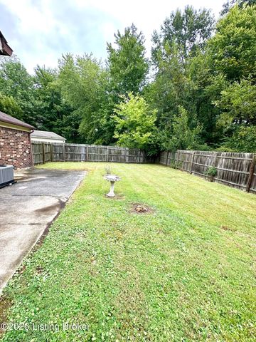 10903 Lanette Ct, Louisville, KY 40229