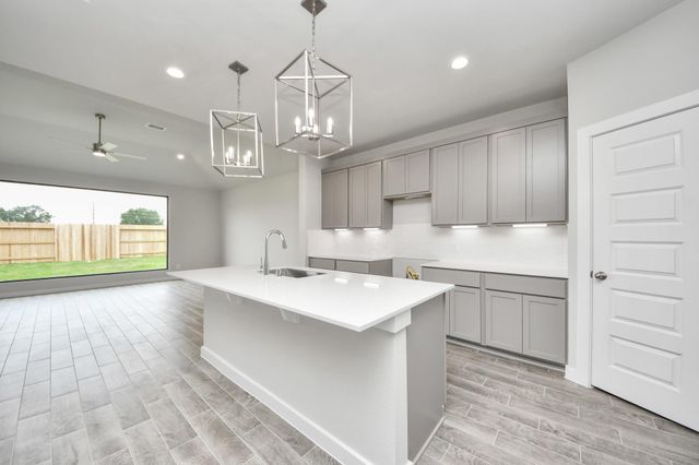 14830 Diamond Dove Lane, Houston, TX 77049