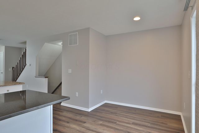 5635 Chippewa Falls Street, 61, Dublin, OH 43016