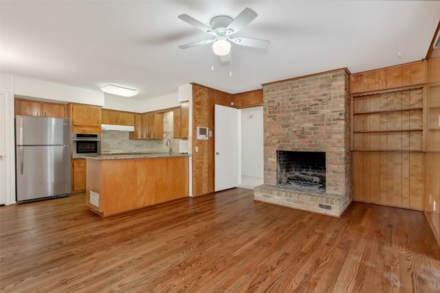 7505 Brentcove Circle, Dallas, TX 75214