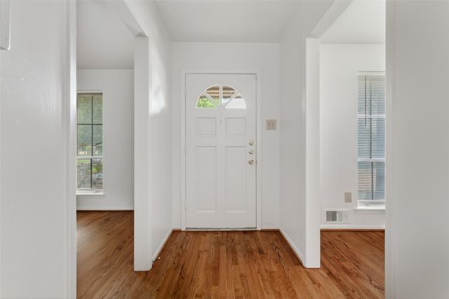 7505 Brentcove Circle, Dallas, TX 75214