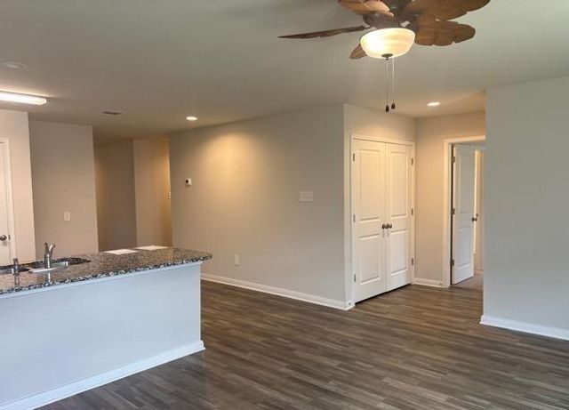 15690 Briar Forest Drive, Conroe, TX 77306
