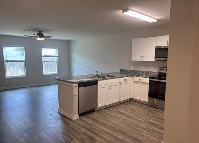 15690 Briar Forest Drive, Conroe, TX 77306