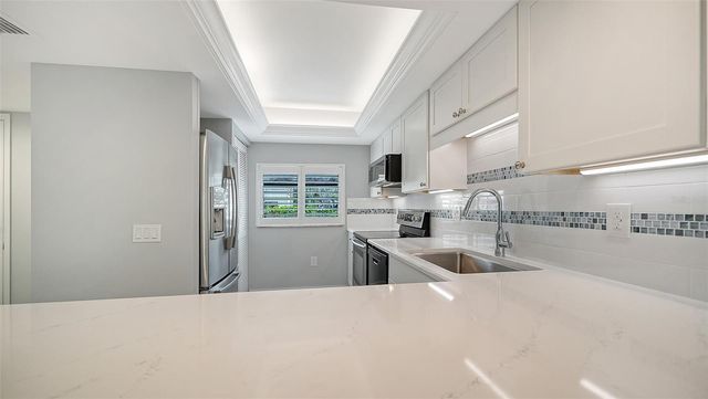 3262 CROSS CREEK DRIVE 3262, Sarasota, FL 34231